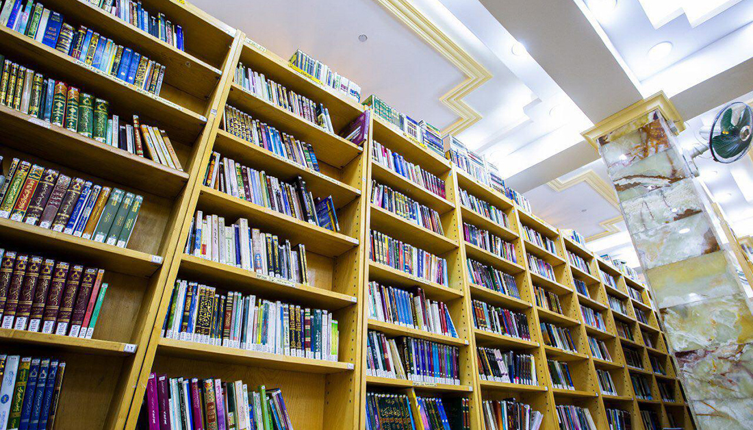 Hundred thousand physical books and million digital books available for researchers and students